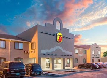 new-mexico/high-plains/bar/super-8-by-wyndham-fort-sumner