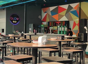 myanmar-burma/mon-state/bar/glow-bar