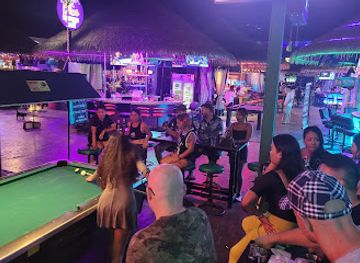 thailand/phuket/patong/bar/brain-dead-beer-ganja-bar