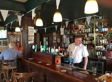 ireland/county-kildare/bar/brady-s-clockhouse