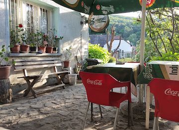 hungary/zemplen-mountains/bar/aranykulacs-borozo