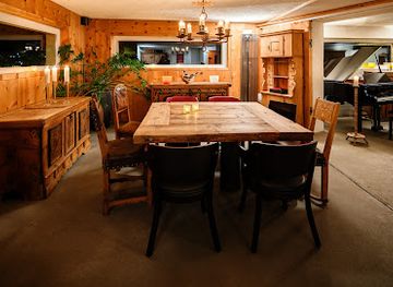 switzerland/graubunden/bar/palaver-bar