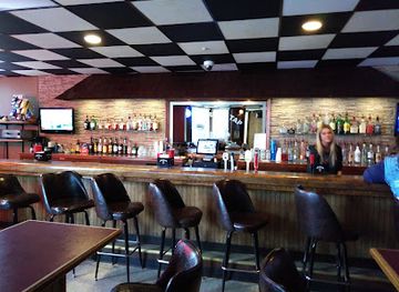 illinois/rockford/bar/railroad-tap