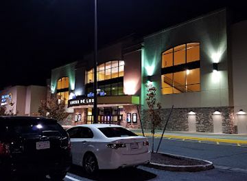massachusetts/blackstone-valley/bar/blackstone-valley-14-cinema-de-lux