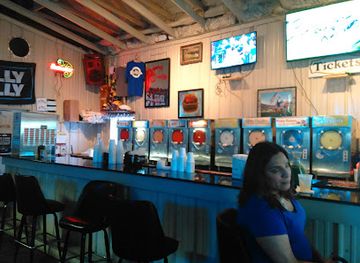 louisiana/southwest-louisiana/bar/coolers-icehouse