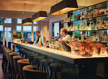 Jules Bar im Romantik ROEWERS Privathotel