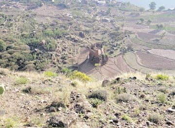 yemen/al-hajjarah-village/bar/jabal-alsharq