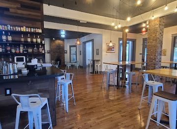 tennessee/nashville/east-nashville/bar/van-gogh-s-wine-bar