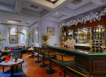 india/varanasi/bar/tarang-bar