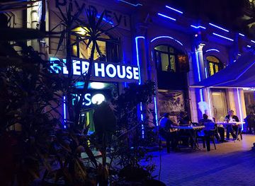 azerbaijan/ganja/bar/beer-house