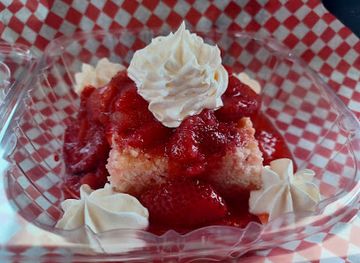 missouri/stockton-lake/bar/cravin-country-food-trailer