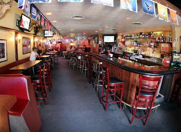 california/santa-barbara/bar/sportsman-lounge