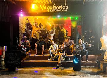 cambodia/koh-rong/bar/vagabonds