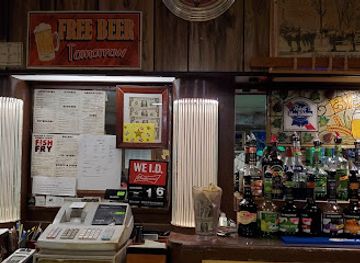 michigan/the-thumb/bar/hoover-s-corner-tavern
