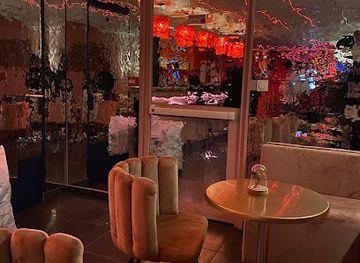 france/camargue/bar/moma-dancing-bar