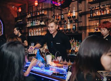 vietnam/hanoi/ba-dinh-district/bar/bermuda-cocktails-stories
