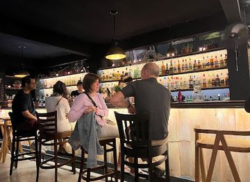 mexico/oaxaca/bar/popular-bar