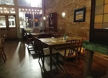 mississippi/greenwood/bar/fan-and-johnny-s