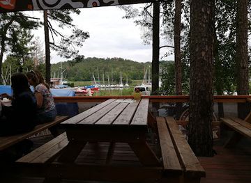 czechia/machovo-jezero/bar/presto-coctail-bar
