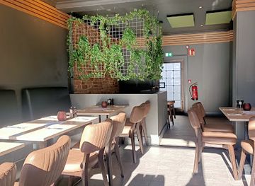 norway/sognefjord/bar/fjora-pub