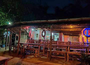 bangladesh/cox-s-bazar/marine-drive/bar/mag-darin-seafood-restaurant-kids-entertainment