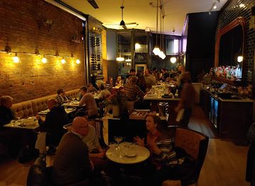 minnesota/saint-paul/west-seventh/bar/emerald-lounge