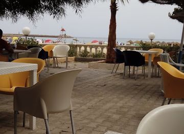 tunisia/tabarka/bar/beach-club-coffee