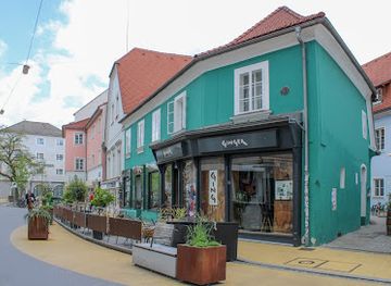 austria/graz/lend/bar/ginger-gin-art