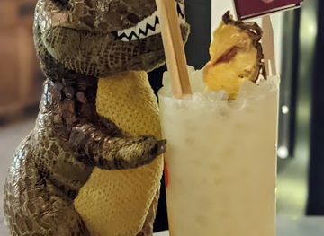 massachusetts/plymouth-county/bar/honey-baby