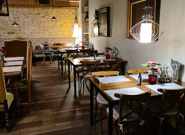 estonia/kuressaare-castle/bar/castello-restoran-pizzeria