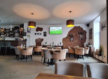 romania/fagaras-mountains/bar/bistro-story-caffe