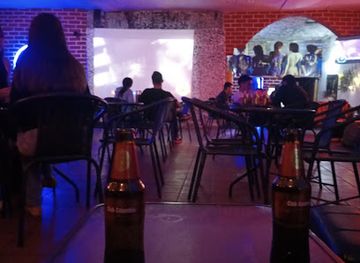 colombia/ibague/bar/histeria