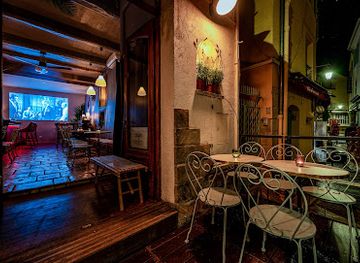 france/cannes/le-suquet/bar/la-fee-verte-cannes