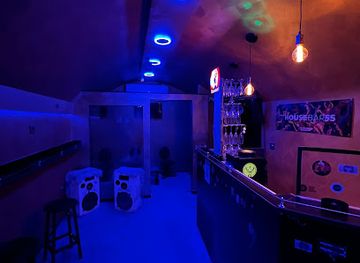germany/frankfurt/bahnhofsviertel/bar/housebar-55-frankfurt-am-main