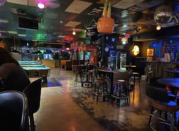 oklahoma/edmond/bar/wolftrap