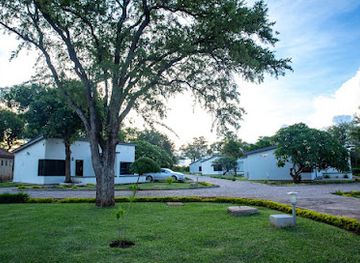 zambia/zambezi-basin/bar/zambezi-junction-lodge-serengeti-restaurant