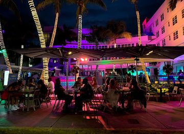 The Clevelander Bar