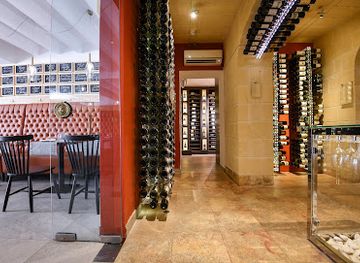 malta/xewkija/bar/vini-e-capricci-by-abraham-s