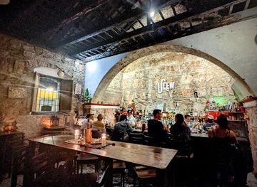 guatemala/northern-lowlands/bar/ulew-cocktail-bar