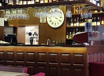 lithuania/utena/bar/burgundija