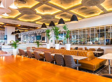 singapore/central-business-district/bar/the-exchange