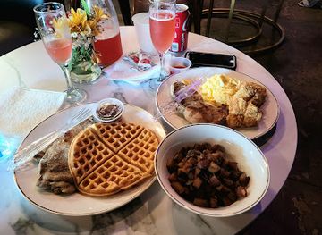 alabama/mobile/dauphin-street/bar/kazoola-eatery-entertainment