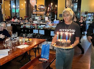 virginia/arlington/bar/screwtop-wine-bar