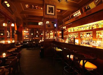 czechia/prague/bar/tynska-bar-and-books