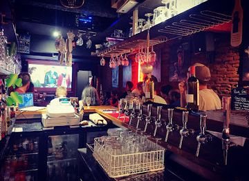 france/toulouse/saint-cyprien/bar/dalidaark