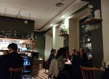 sweden/gothenburg/majorna/bar/suggan