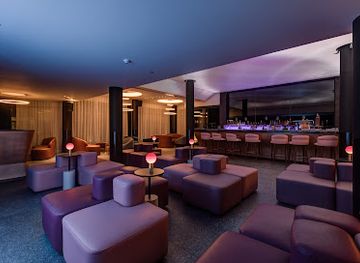 malta/qawra/bar/medusa