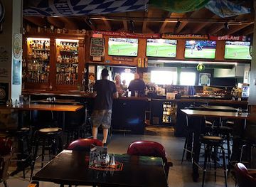 washington/olympic-peninsula/bar/purdy-s-public-house-arcade