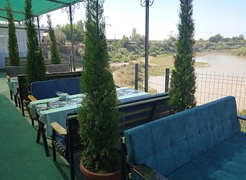 uzbekistan/aydarkul-lake/bar/kafe-bar