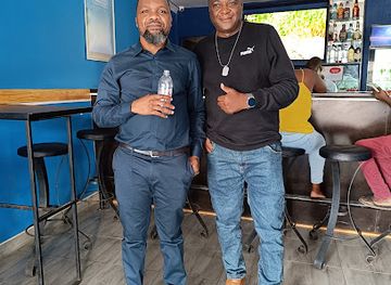 malawi/central-region/bar/mucha-s-lounge